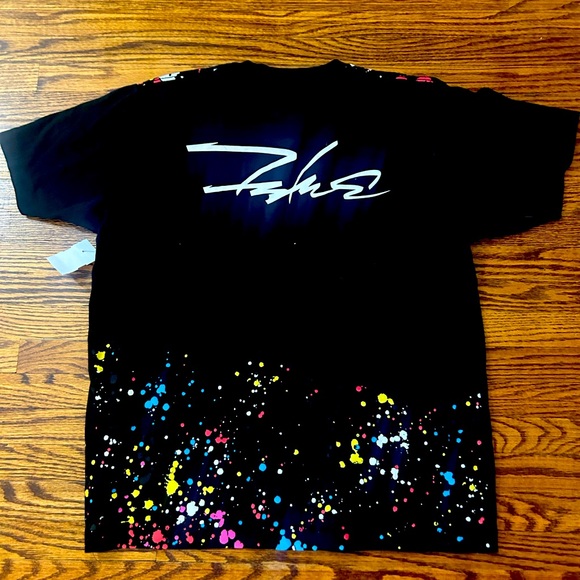 Futura Uniclo Tee - Picture 1 of 3